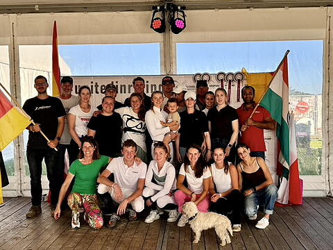 Unser Team bei der Arbeit. 8